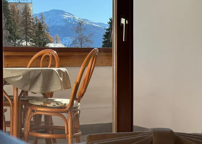 & - Alpine Escape קראנס-מונטנה